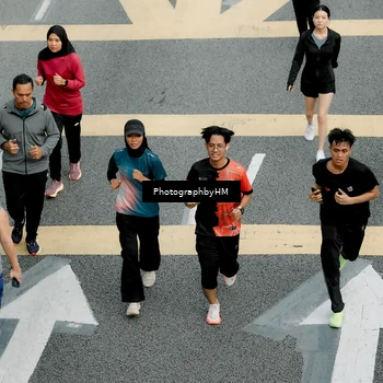 Runner Photo 4551418