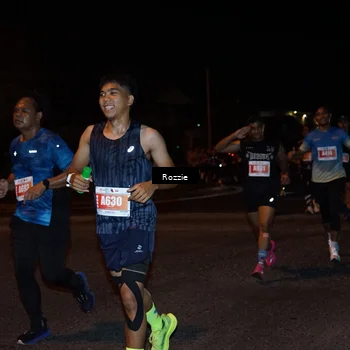 Runner Photo 4551698