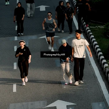 Runner Photo 4551699