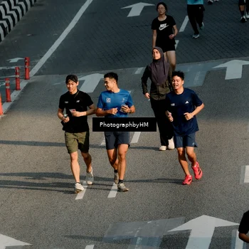 Runner Photo 4551702