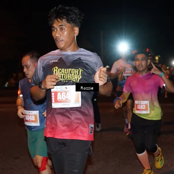 Runner Photo 4551844