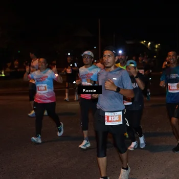 Runner Photo 4552019
