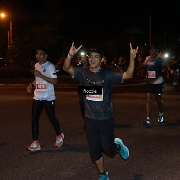 Runner Photo 4552105