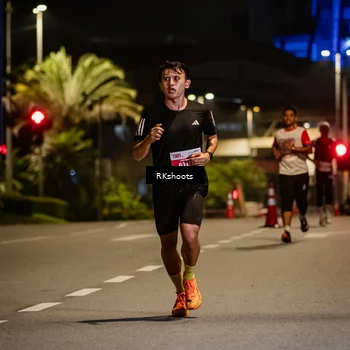 Runner Photo 4552115