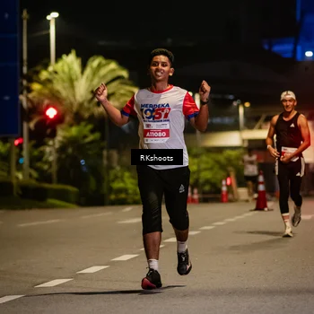 Runner Photo 4552140