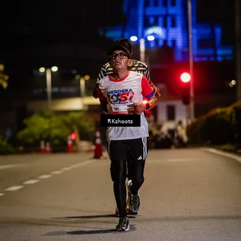Runner Photo 4552295