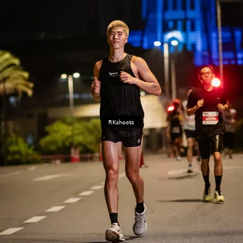 Runner Photo 4553013