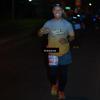 Runner Photo 4553068