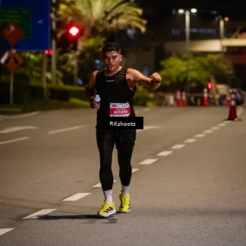 Runner Photo 4553199