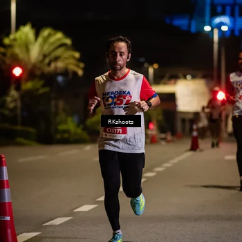 Runner Photo 4553433