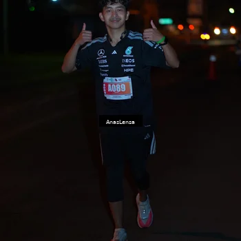 Runner Photo 4553654