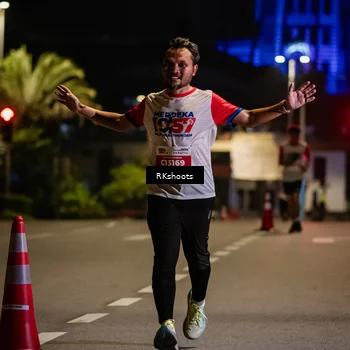 Runner Photo 4553853
