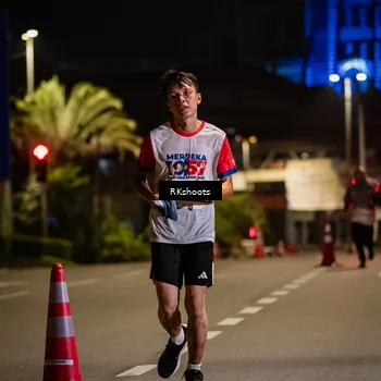 Runner Photo 4553868