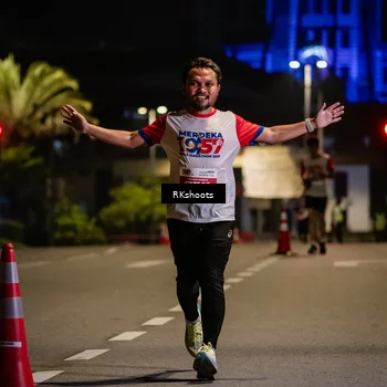 Runner Photo 4553878