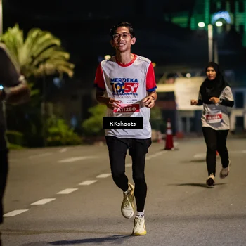 Runner Photo 4553942
