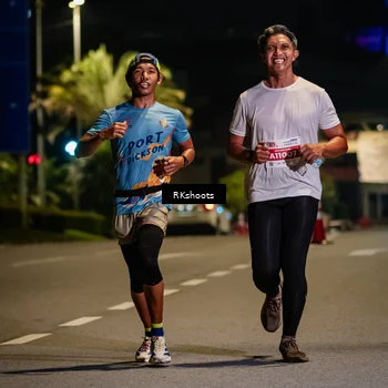 Runner Photo 4554001