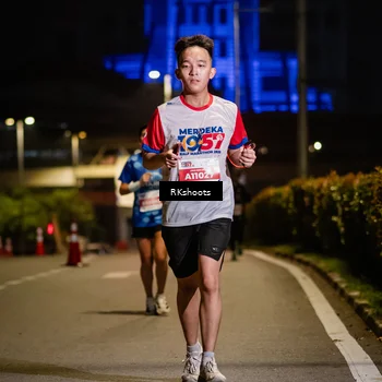 Runner Photo 4554036