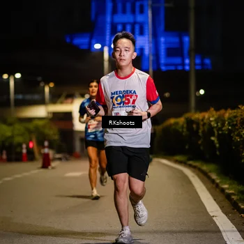 Runner Photo 4554057