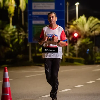 Runner Photo 4554100