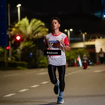 Runner Photo 4554125