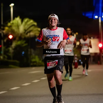 Runner Photo 4554157
