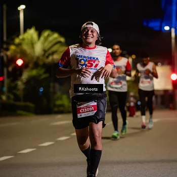 Runner Photo 4554203