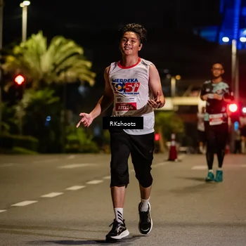 Runner Photo 4554359