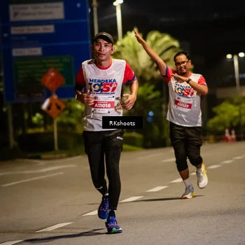 Runner Photo 4554459