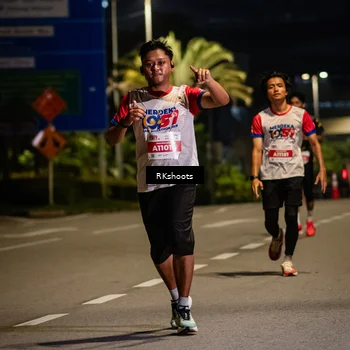 Runner Photo 4554579