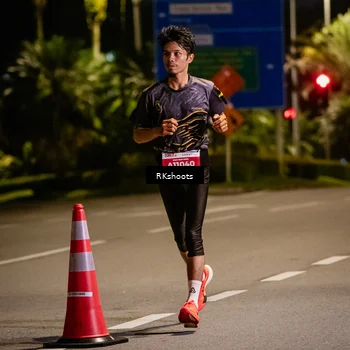 Runner Photo 4554625