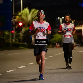 Runner Photo 4554665