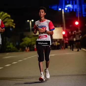 Runner Photo 4554666