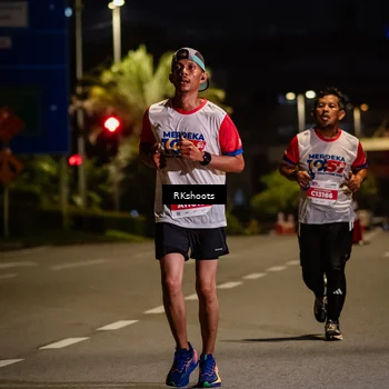 Runner Photo 4554690