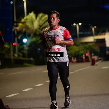 Runner Photo 4554702