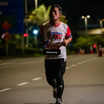 Runner Photo 4554725
