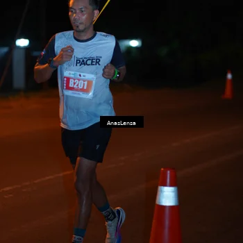 Runner Photo 4554842