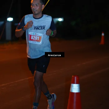 Runner Photo 4554844