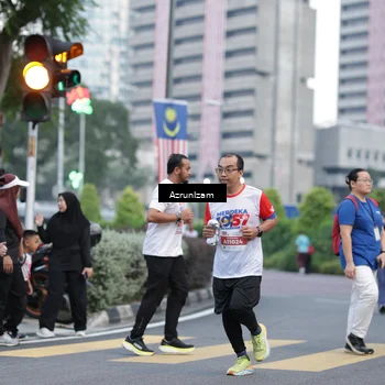 Runner Photo 4555089