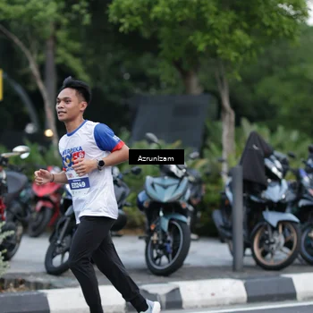 Runner Photo 4556242