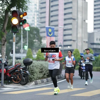 Runner Photo 4556423