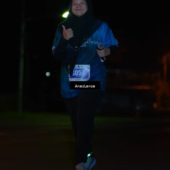 Runner Photo 4556677