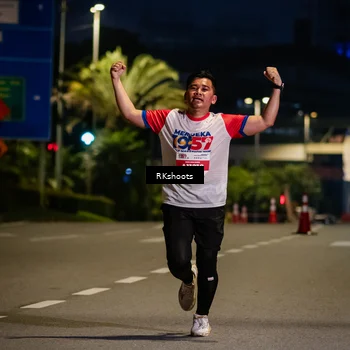 Runner Photo 4556965