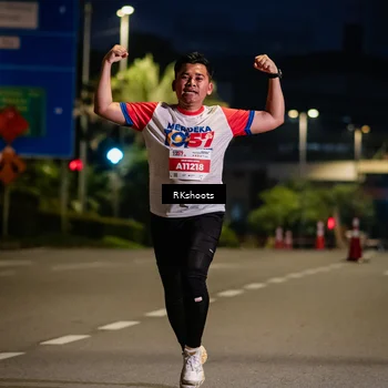 Runner Photo 4556974