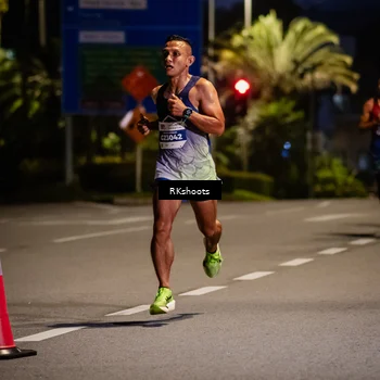 Runner Photo 4557135