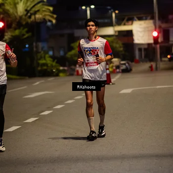 Runner Photo 4557311