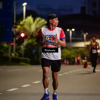 Runner Photo 4557315