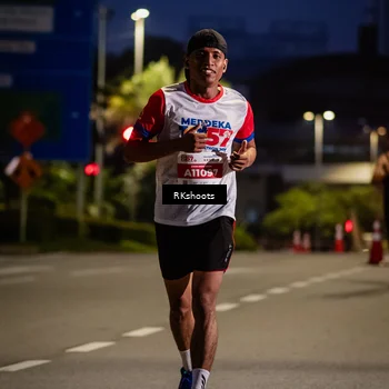 Runner Photo 4557324