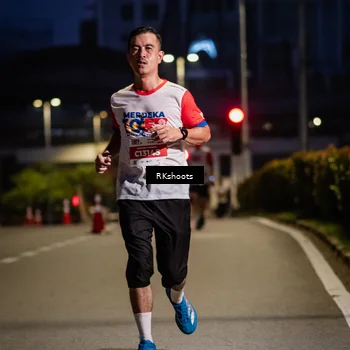 Runner Photo 4557367