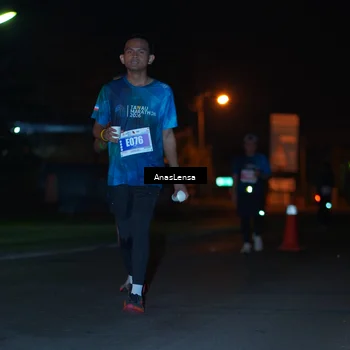 Runner Photo 4557696