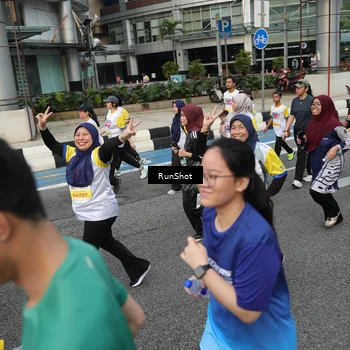 Runner Photo 4558192